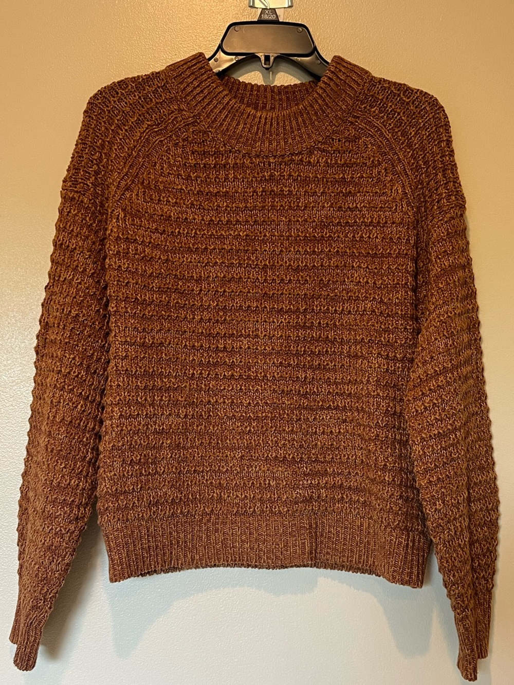 Universal Thread Chunky Crewneck Sweater